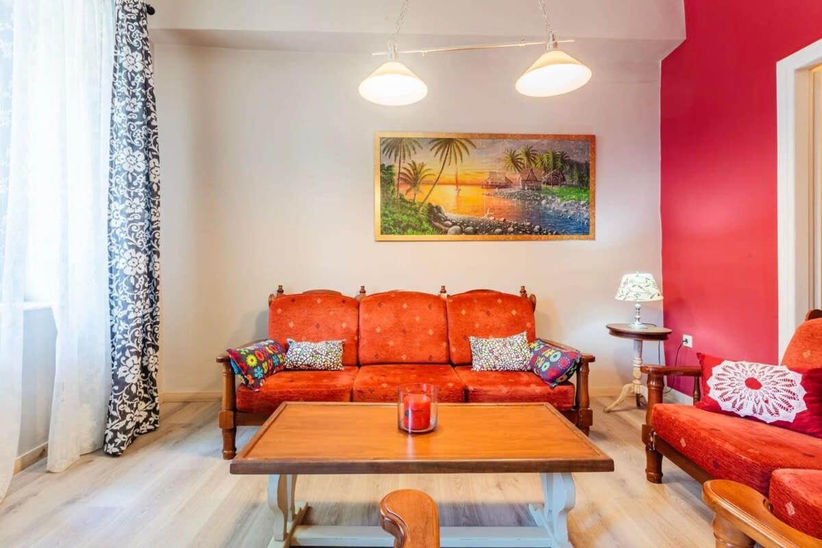 Kalamata Rose Nest - Urban Comfy Escape المظهر الخارجي الصورة
